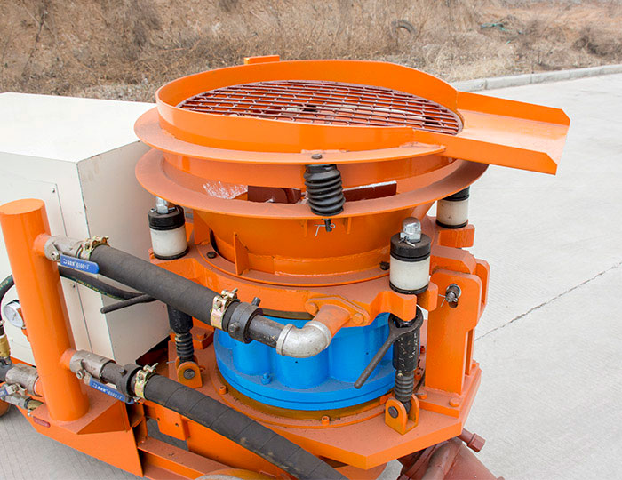 Dry/wet mix shotcrete machine